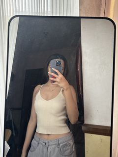 (Category: ) located in . Submitted by daintywears (Listing ID 1464022545, Image 1). Description: .