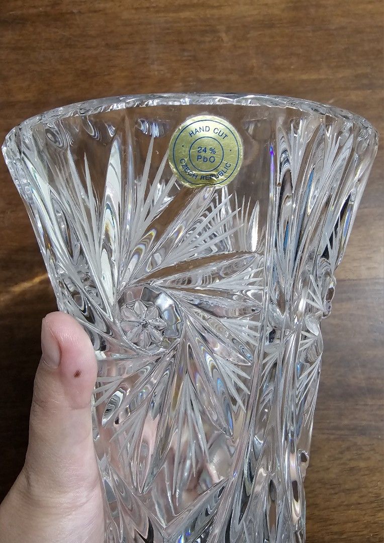 CRYSTAL VASE (Category: Vases & Decorative Bowls) located in Quezon City. Submitted by senyoramaria (Listing ID 1464091933, Image 3). Description: Crystal Vase Hand-cut Made in Czech Republic 5.5 inches rim diameter 10 inches tall.