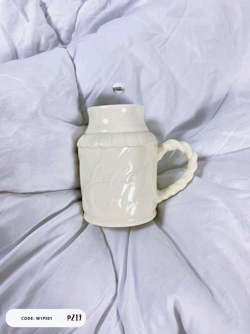 Cute ceramic mug (Category: Coffee & Tea Tableware) located in Lucban. Submitted by tazza.ph (Listing ID 1464133584, Image 1). Description: You can also visit us @tazza.officialph on IG, FB and TikTok AVAILABLE NOW ⚠️ Please note that this is a factory pull out items, so it may have small imperfections or minor flaws. These are normal for these items and do not affect the mug’s use. ✨ No cracks/chips ✨ Good to perfect condition Please check the p