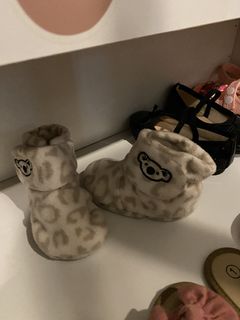 (Category: ) located in . Submitted by giannas_preloved (Listing ID 1464074585, Image 1). Description: .