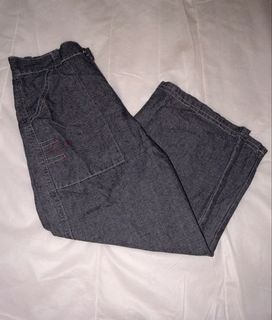 (Category: ) located in . Submitted by thriftcavite (Listing ID 1463941882, Image 1). Description: .
