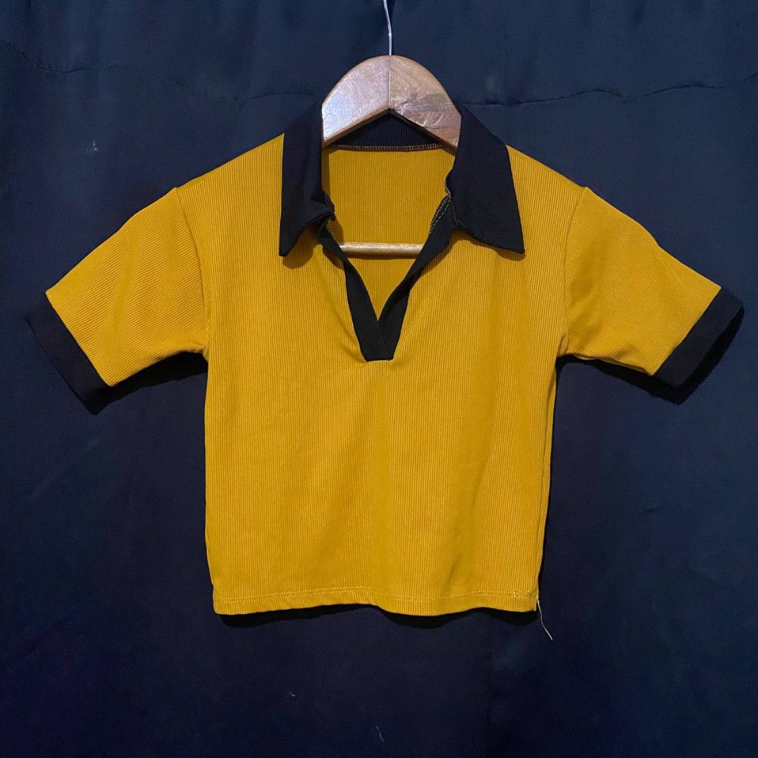 Declutter Croptop. Various Styles and Colors (Category: Sleeveless) located in Manila. Submitted by unplnndco. (Listing ID 1464071559, Image 1). Description: 1st Pic: S-M 2nd Pic: S-M 3rd Pic: S-L 4th Pic: S-L 5th Pic: S-M 6th Pic: S-M.