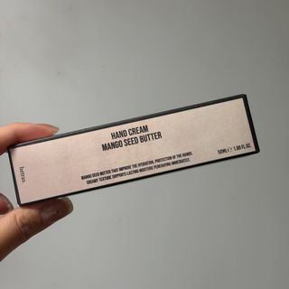 （分類：）位於 。 由 chloetsecy 提交（商品編號 1463962747，圖片 1）。簡介： 。