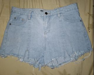 (Category: ) located in . Submitted by zoesmithshop (Listing ID 1464068294, Image 1). Description: .