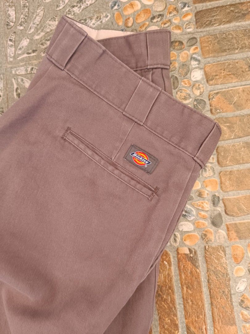Dickies 874 Gray Pants (Category: Chinos) located in Bulacan. Submitted by moybilog (Listing ID 1463995014, Image 2). Description: .
