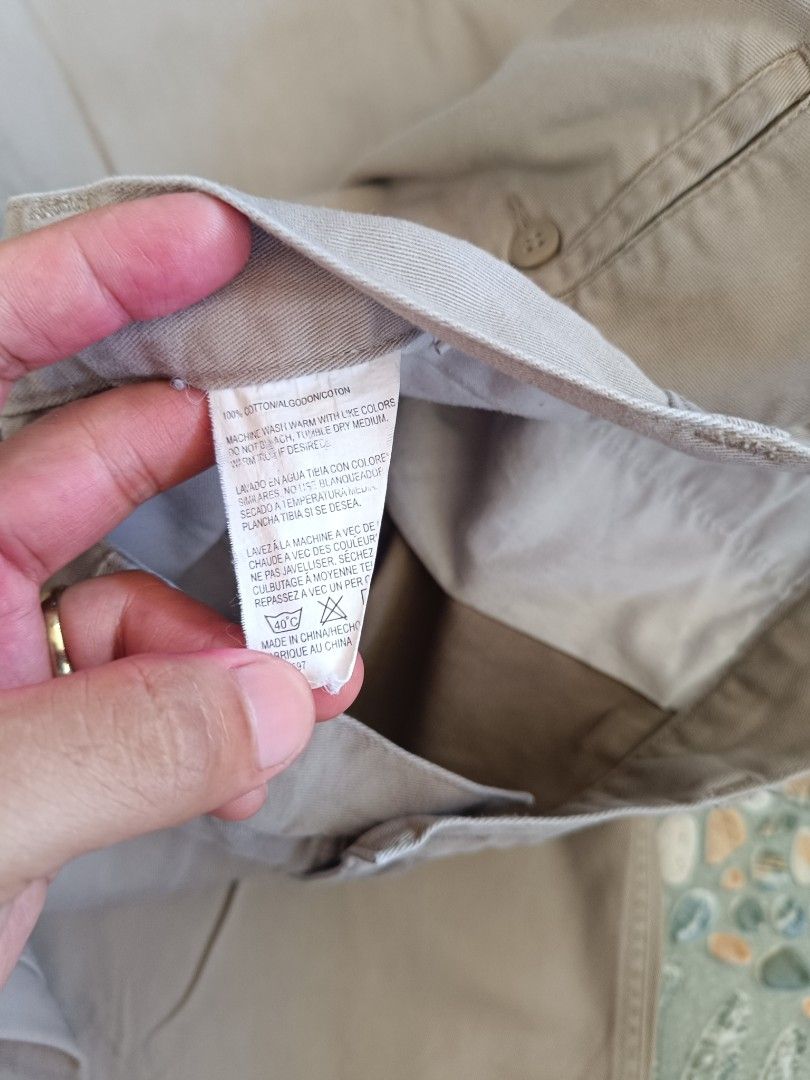 Dickies Cargo Khaki Pants (Category: Chinos) located in Bulacan. Submitted by moybilog (Listing ID 1463994707, Image 3). Description: .