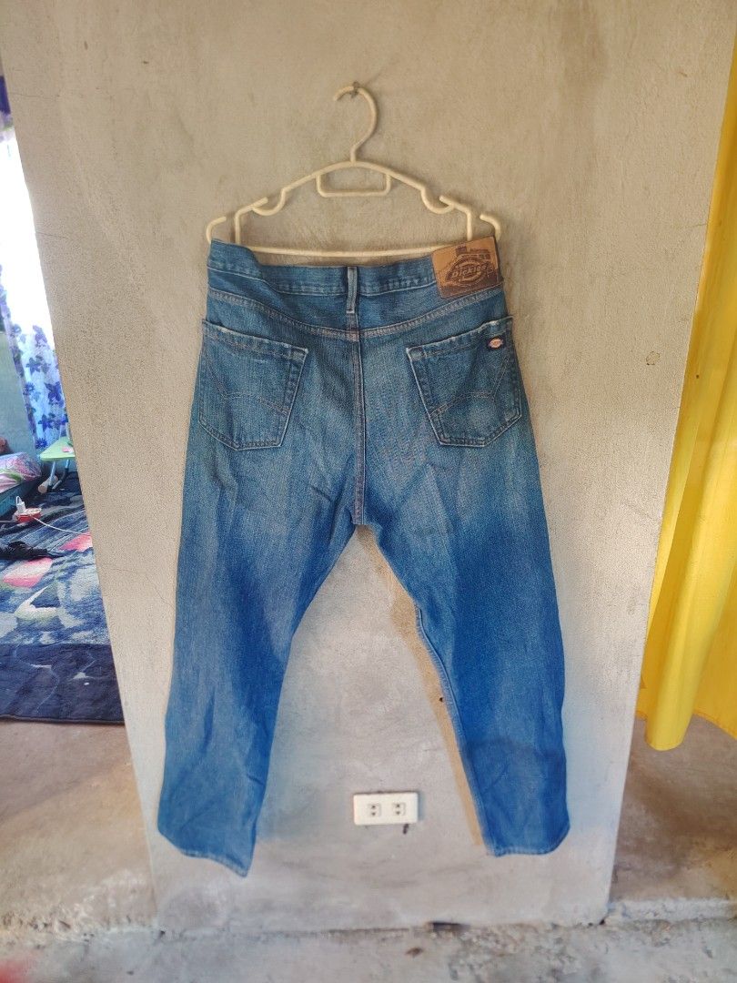 DICKIES PANTS BLACK PATCH (Category: Jeans) located in San Fernando. Submitted by vincentgomez (Listing ID 1463978257, Image 3). Description: DICKIES PANTS BLACK PATCH -Authentic -Waistline 36 -Good Condition La Union 📍.
