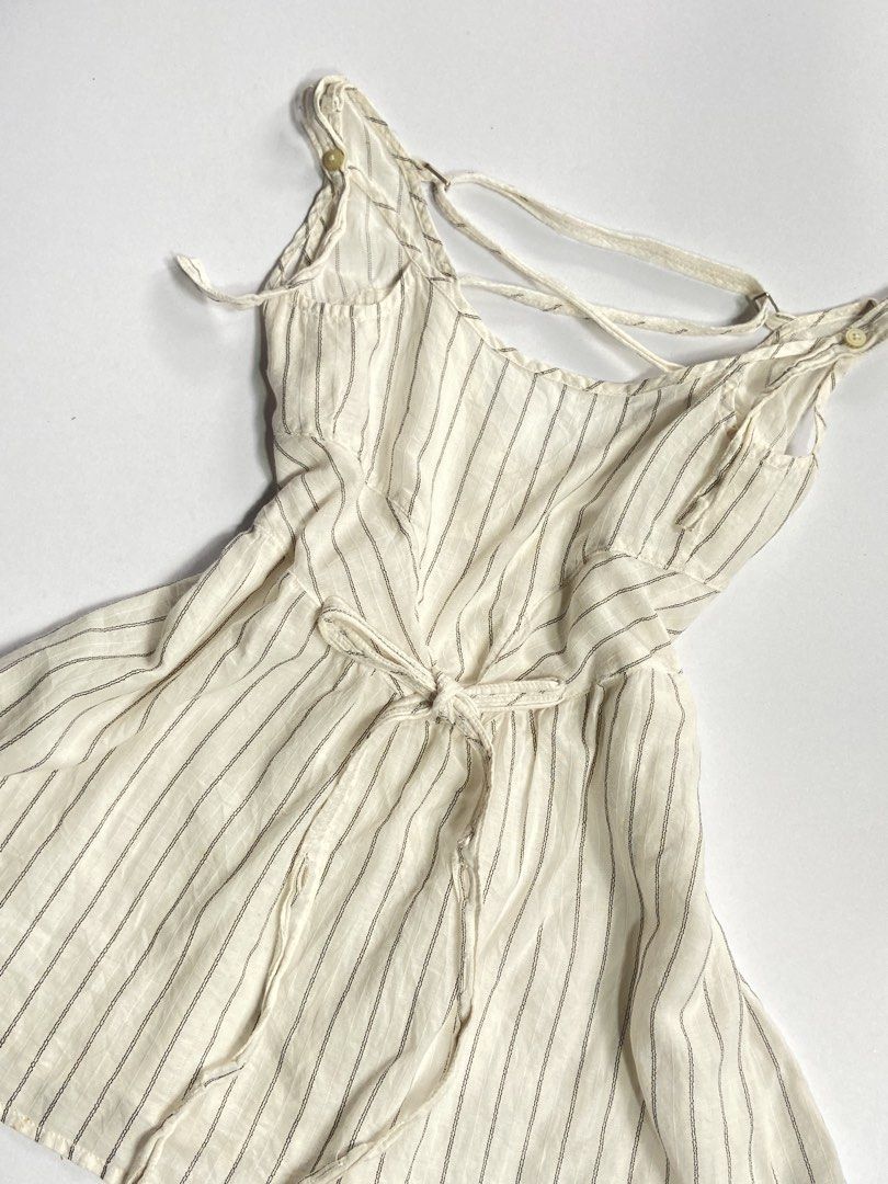 Diesel Babydoll Top (Category: Blouses) located in Manila. Submitted by carefreegarments3 (Listing ID 1463942680, Image 2). Description: ｡‧₊˚𖦹°‧🧚‍♀️₊˚✩ ‧ ୨୧ ‧₊˚ ⋅ ୨୧Babydoll✨ ♡XS-S Brand: Diesel —Very pretty, self tie, excellent condition.