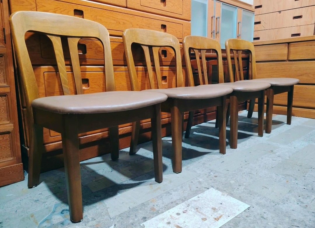 Dining Chairs 4pcs. (Category: Chairs) located in Taguig. Submitted by sydney08.owl (Listing ID 1463990965, Image 2). Description: Solid wood, leather seat cover.