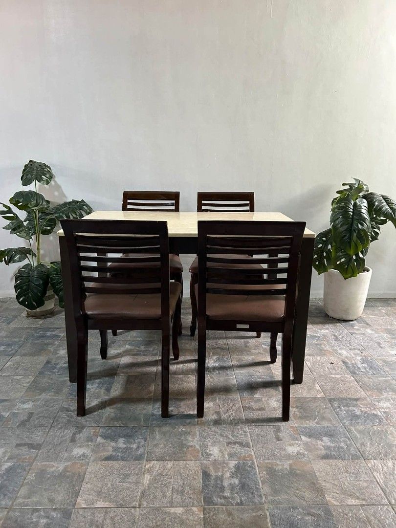 Dining Table (Category: Tables & Sets) located in Meycauayan. Submitted by marygracecasimiro (Listing ID 1464071504, Image 1). Description: Imported Marble Dining Table with 4 Solid Wood Dining Chairs from Korea P20,000 Only Super Sale🌺🦚🌼💐🌹😍 45x30x30in Last Price na Po🫰🏻🫰🏻🫰🏻 Marble Dining Table With 4pcs Solid Wood Dining Chairs Heavy duty No issue Good Condition Minor Scratch From Korea 💚💚.