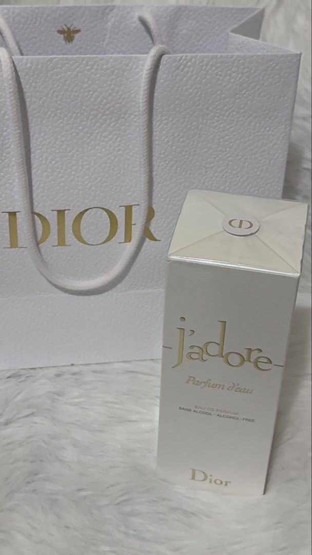 DIOR J’ADORE PARFUM D’EAU (Category: Fragrance & Deodorants) located in Caloocan City. Submitted by anicaaaaaa (Listing ID 1463940590, Image 2). Description: DIOR J’ADORE PARFUM D’EAU 🤍 ♡ 100 ml ♡ Authentic / Original ♡ Brand New & Sealed ♡ Never opened ♡ With Paper bag ♡ No receipt 💰 SRP: ₱12,600 🔥 Selling for: ₱9,999 only! Perfect for anyone looking for a fresh, elegant and feminine fragrance. ✨ 📍 Meet up: SM Manila / Bel Air, Makati 🛵 Lal