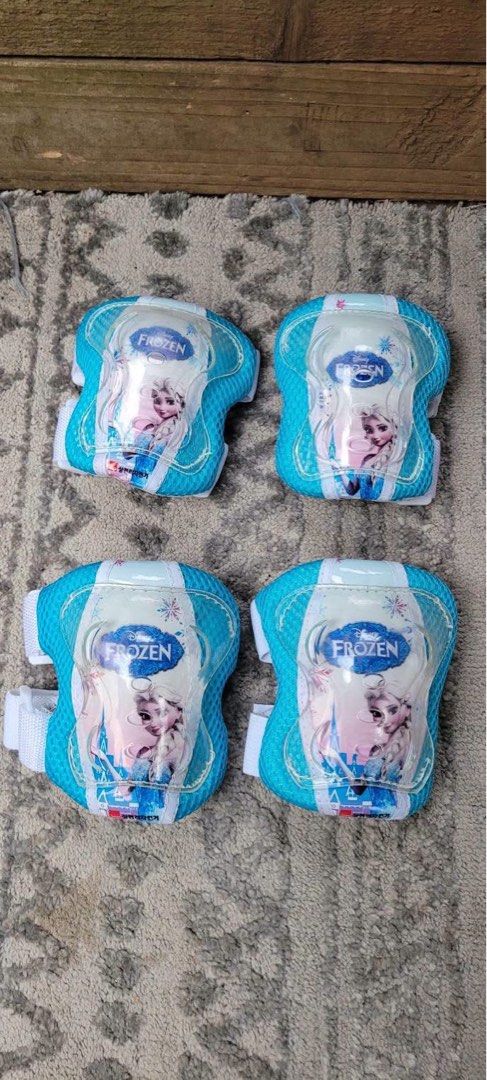 DISNEY FROZEN BIKING PROTECTOR (Category: Bicycles) located in Sablan. Submitted by gongonshelley12 (Listing ID 1463972289, Image 1). Description: 👉👉350 ONLY👈👈 DISNEY FROZEN PROTECTOR KNEE AND ELBOW EXCELLENT CONDITION-LIKE NEW MAHAL DIN ETO SA ONLINE APPS.