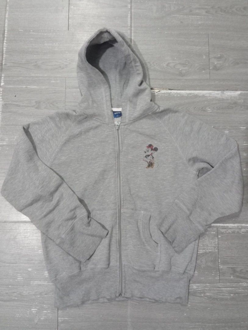 Disney Jacket (Category: Coats, Jackets and Outerwear) located in Manila. Submitted by wisepenguin.369 (Listing ID 1464045570, Image 1). Description: dimes: 19.5 x 23 no issue S-M.