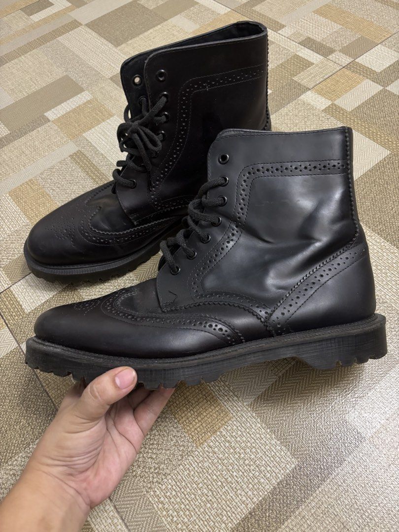 Dr. Martens Ormond Wingtip Brogue Boots (Category: Boots) located in San Fernando. Submitted by kayemanalac_05 (Listing ID 1464040310, Image 3). Description: .