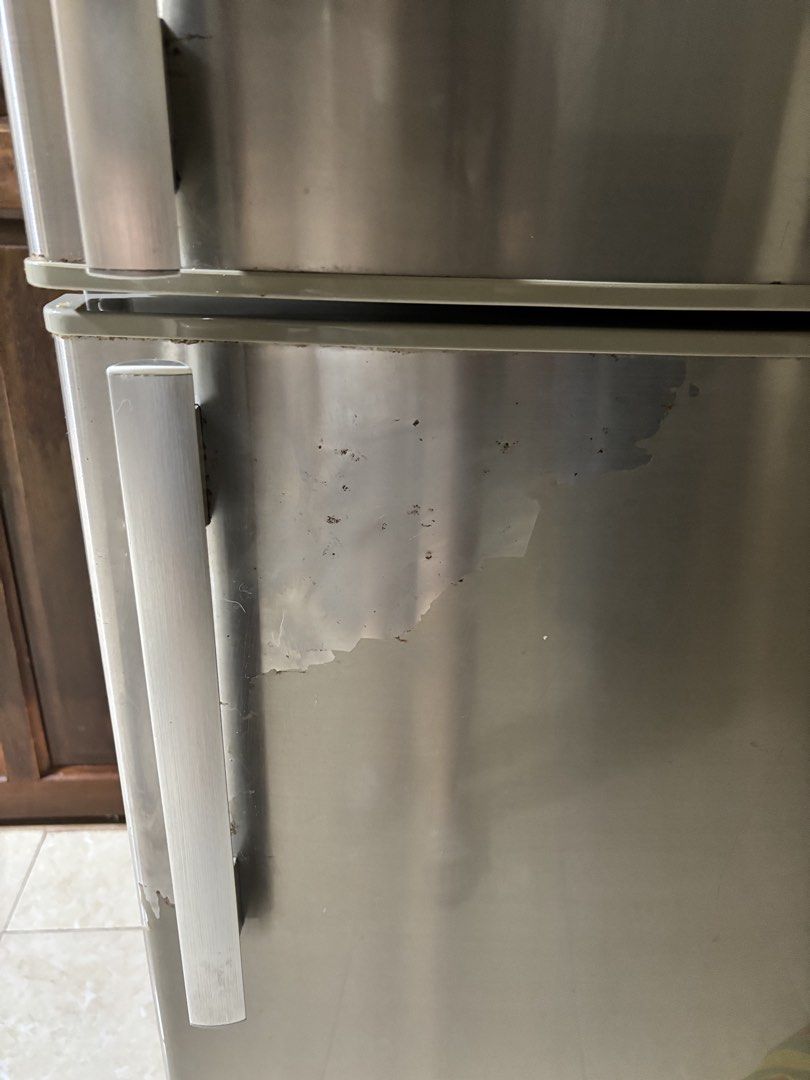 Electrolux Refrigerator (Category: Refrigerators and Freezers) located in Pasig City. Submitted by dannahgb (Listing ID 1464062585, Image 1). Description: - Electrolux Refrigerator - Interior is clean with all shelves intact - Fully functional and works well - SF shouldered by buyer.