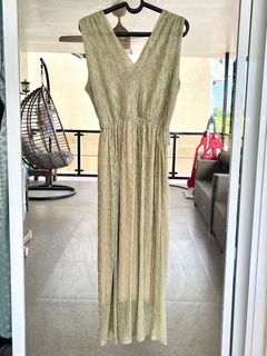 (Category: ) located in . Submitted by rks_closet (Listing ID 1464081539, Image 1). Description: .