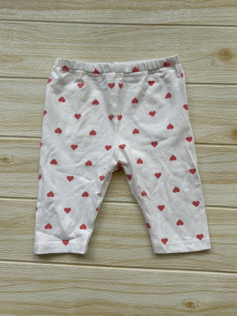 Elfin Doll pedal leggings (Category: Babies & Kids Fashion) located in Cebu City. Submitted by yjainani (Listing ID 1464030408, Image 1). Description: Elfin Doll (a popular children's clothing brand from the Japanese specialty chain Nishimatsuya). Designed for infants and toddlers, these pants feature a cropped or mid-length cut, comfortable single-jersey cotton blend fabric, and a soft elastic size 3T.