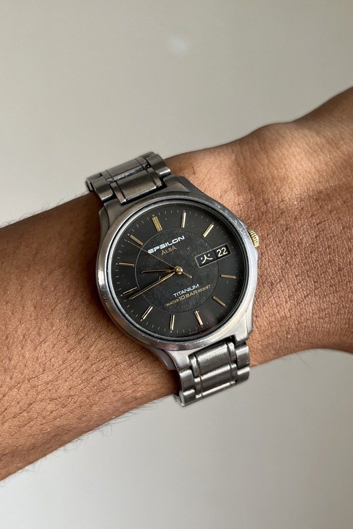 EPLSILON ALBA TITANIUM (V743-7000) (Category: Men's Watches) located in Cabuyao City. Submitted by horologyfinds (Listing ID 1463945373, Image 1). Description: 2,480 php only 🤝 EPLSILON ALBA TITANIUM (V743-7000) •Quartz •Japan •Kanji/English Date •All authentic/original •All good working condition •Stick Indices •Lightweight For only 2,380 php 🤝 ✅LBC COP/COD ✅J&T ✅LALAMOVE ✅MEET UP ✈️CAN SHIP INTERNATIONAL VIA DHL EXPRESS "Imperfections are par