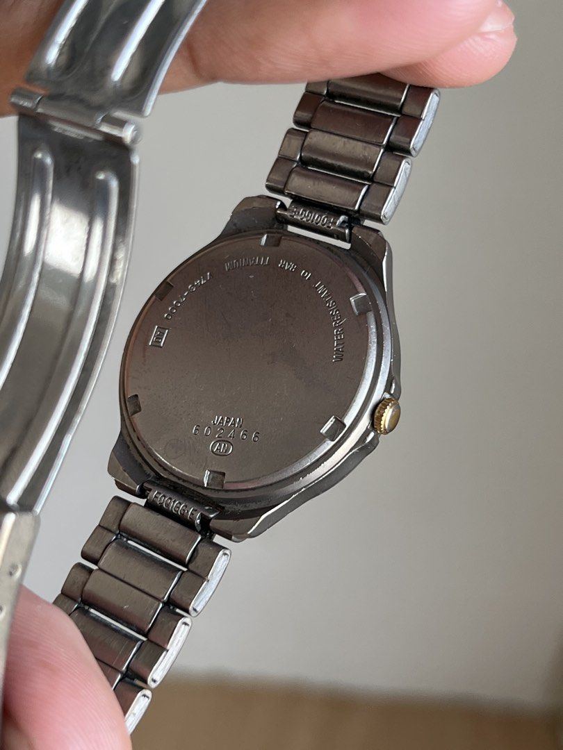 EPLSILON ALBA TITANIUM (V743-7000) (Category: Men's Watches) located in Cabuyao City. Submitted by horologyfinds (Listing ID 1463945373, Image 2). Description: 2,480 php only 🤝 EPLSILON ALBA TITANIUM (V743-7000) •Quartz •Japan •Kanji/English Date •All authentic/original •All good working condition •Stick Indices •Lightweight For only 2,380 php 🤝 ✅LBC COP/COD ✅J&T ✅LALAMOVE ✅MEET UP ✈️CAN SHIP INTERNATIONAL VIA DHL EXPRESS "Imperfections are par
