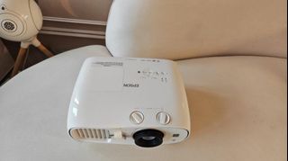 （分類：）位於 。 由 acjairbnb72571 提交（商品編號 1464005368，圖片 1）。簡介： 。