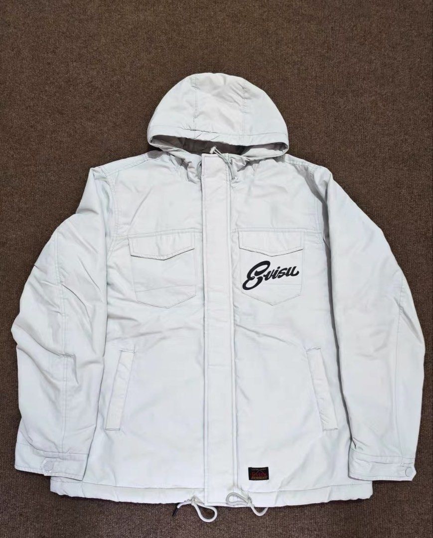 Evisu jacket (Category: Coats, Jackets and Outerwear) located in Singapore. Submitted by sgdenim (Listing ID 1464051265, Image 2). Description: Chest 136 shoulder 56 sleeve 69 length 78 Paynow for free delivery or pay to carousell for guarantee you get item Receive in 10-15days.