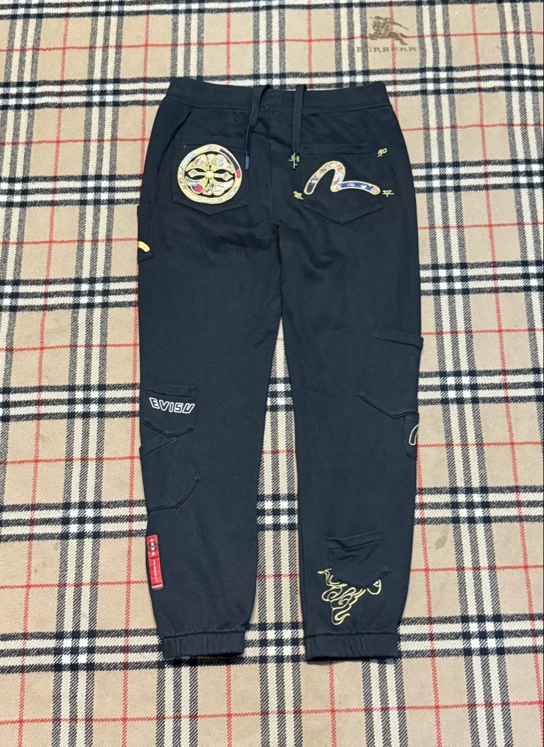 Evisu Jogger pants (Category: Joggers) located in Cavite. Submitted by markjoseph24866 (Listing ID 1463948678, Image 1). Description: .