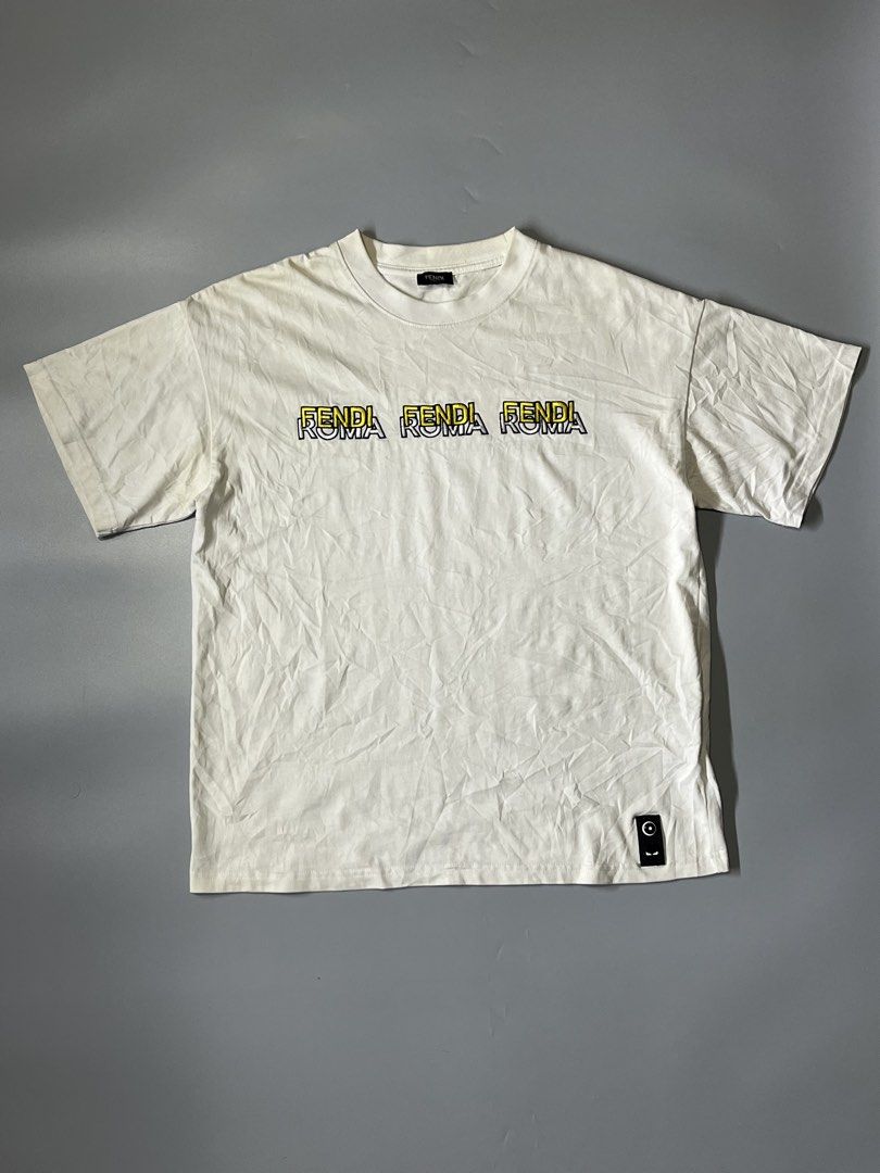 FENDI ROMA TEE (Category: Formal Shirts) located in Manila. Submitted by villadolid77084 (Listing ID 1464059413, Image 1). Description: FENDI ROMA AUTHENTIC SIZE SMALL DIMES 20x26 NO ISSUE EXCELLENT CONDITION PRICE 1250+SF📩 LOCATION LASPIÑAS.