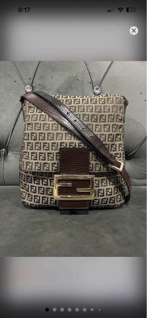 FENDI Shoulder Bag ( Authentic ) (Category: Shoulder Bags) located in Muar. Submitted by aminstore99 (Listing ID 1464046821, Image 1). Description: FENDI Monogram Shoulder Bag Authentic.