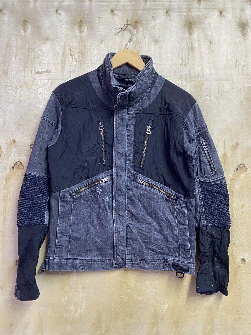 Fileldcore jacket (Category: Activewear) located in Machang. Submitted by mung.co (Listing ID 1464042514, Image 1). Description: details pada gambar minat pm.