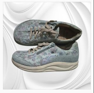 (Category: ) located in . Submitted by calm_youngstore7 (Listing ID 1463962724, Image 1). Description: .