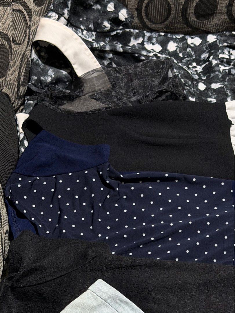 Fits Small to Medium - Assorted Women's Dresses (Category: Dresses) located in Pateros City. Submitted by dianne.declutters (Listing ID 1464082070, Image 1). Description: - Bundle of 4 women's dresses - Black and white floral dress with Peter Pan collar - Navy blue polka dot dress with solid skirt - Plain black skater dress - Black and white heart print dress with sheer sleeves - All dresses are short-sleeved - All dresses are knee-length.