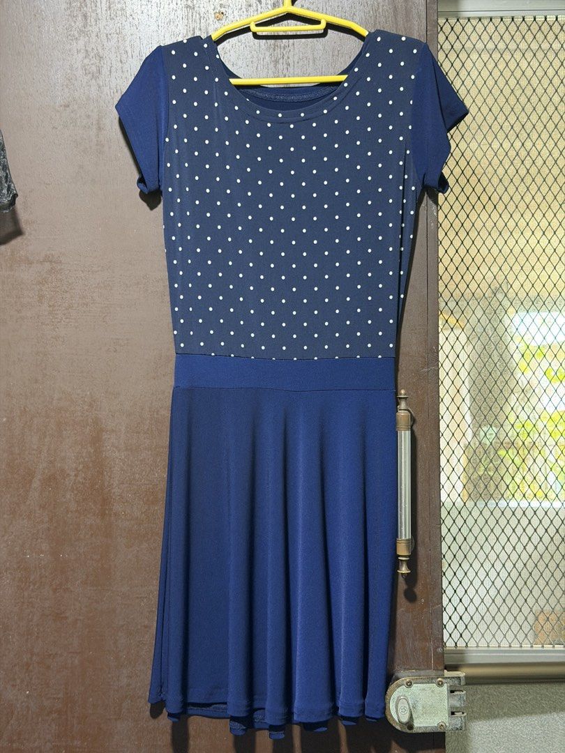 Fits Small to Medium - Assorted Women's Dresses (Category: Dresses) located in Pateros City. Submitted by dianne.declutters (Listing ID 1464082070, Image 3). Description: - Bundle of 4 women's dresses - Black and white floral dress with Peter Pan collar - Navy blue polka dot dress with solid skirt - Plain black skater dress - Black and white heart print dress with sheer sleeves - All dresses are short-sleeved - All dresses are knee-length.