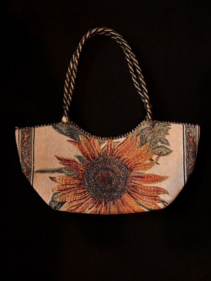 Flower Bag (Category: Shoulder Bags) located in Manila. Submitted by loveari_ (Listing ID 1463976402, Image 1). Description: Not used talaga, na stuck lang. Good for props etc.. .