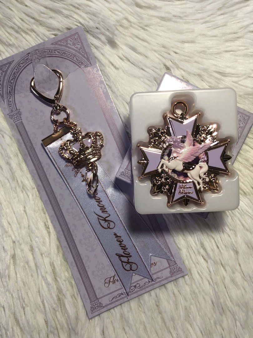 Flower Knows Knight Unicorn Mini Eyeshadow Keychain (Category: Makeup) located in Las Pinas. Submitted by rich.collects (Listing ID 1464037289, Image 1). Description: 🏷️ ₱500 EACH 🦄 Ribbon Pink 🦄 Ribbon Lilac .