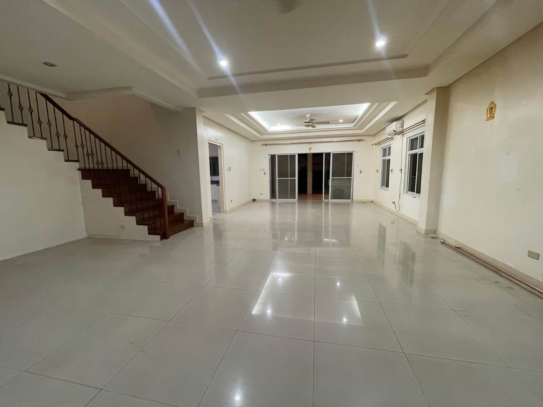 (Category: ) located in . Submitted by mnremulla (Listing ID 1464065920, Image 1). Description: .