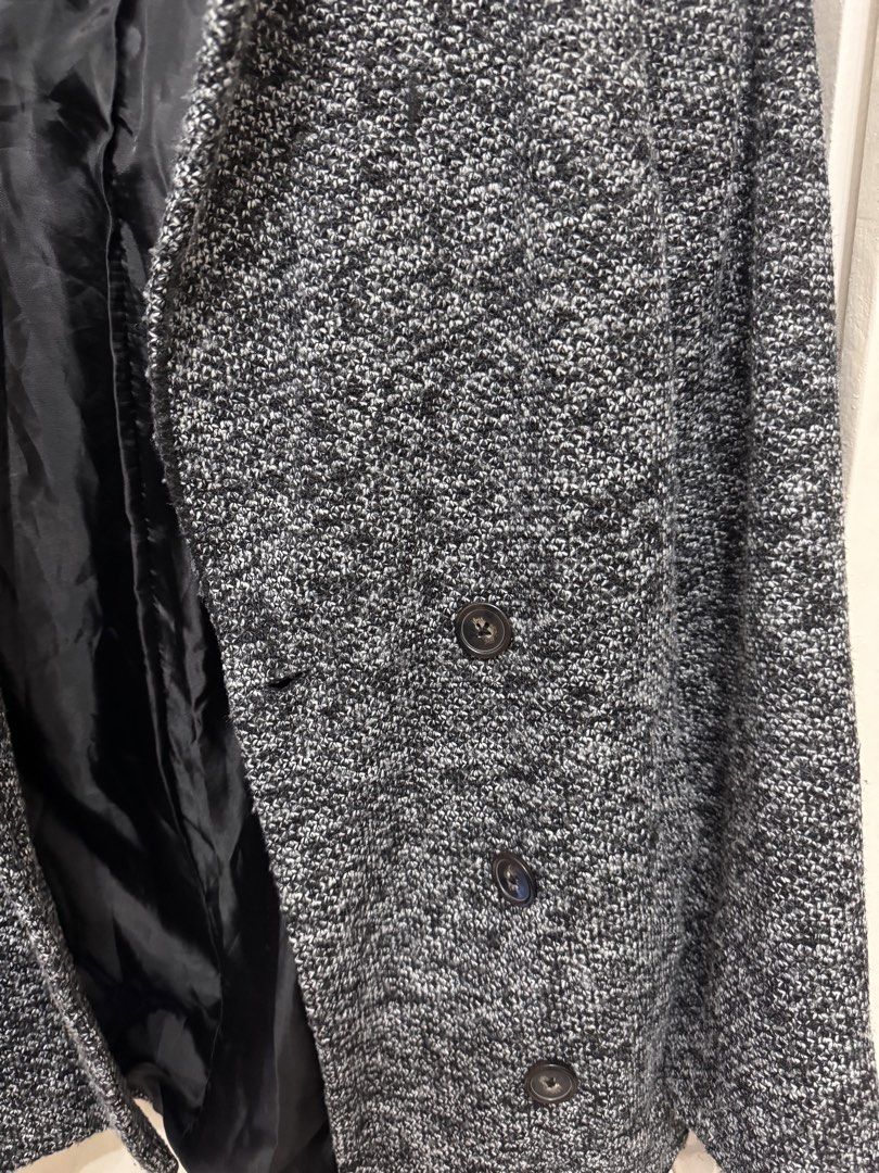Forever 21 Grey & Black Tweed Double-Breasted Blazer Jacket (Category: Coats, Jackets and Outerwear) located in Paranaque City. Submitted by kgsantos (Listing ID 1463943738, Image 3). Description: - Grey and black tweed blazer from Forever 21 - Double-breasted style with button closure - Fully lined with black satin - Versatile for casual or semi-formal occasions - Great for layering.