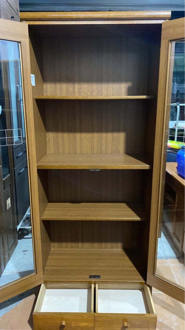 FULL GLASS DISPLAY CABINET‼️ (Category: Announcements) located in Manila. Submitted by nanzkie_2015 (Listing ID 1463981551, Image 3). Description: FULL GLASS DISPLAY CABINET ‼️ L29.5 W15 H68.5 inches 🏷️7,500.