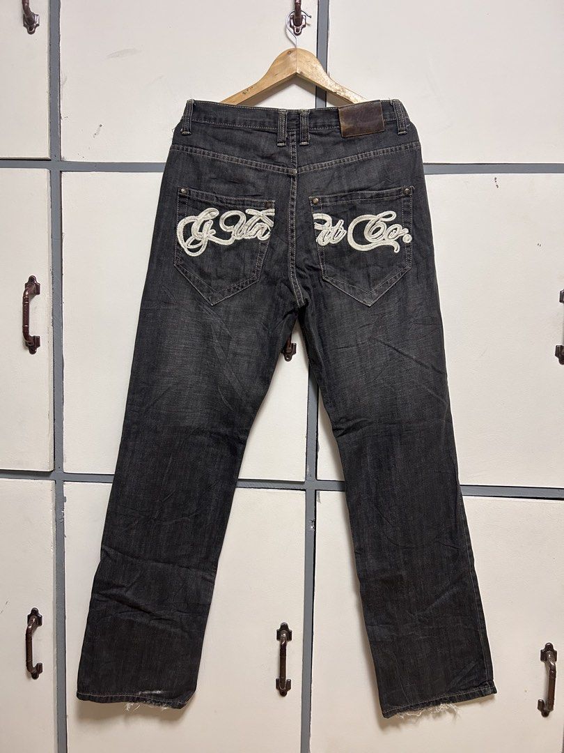 G UNIT (Category: Jeans) located in Jordan. Submitted by pareng_j0mar (Listing ID 1464090863, Image 1). Description: Waist 34 Length 44 Hem 9 Leg Opening 13 .