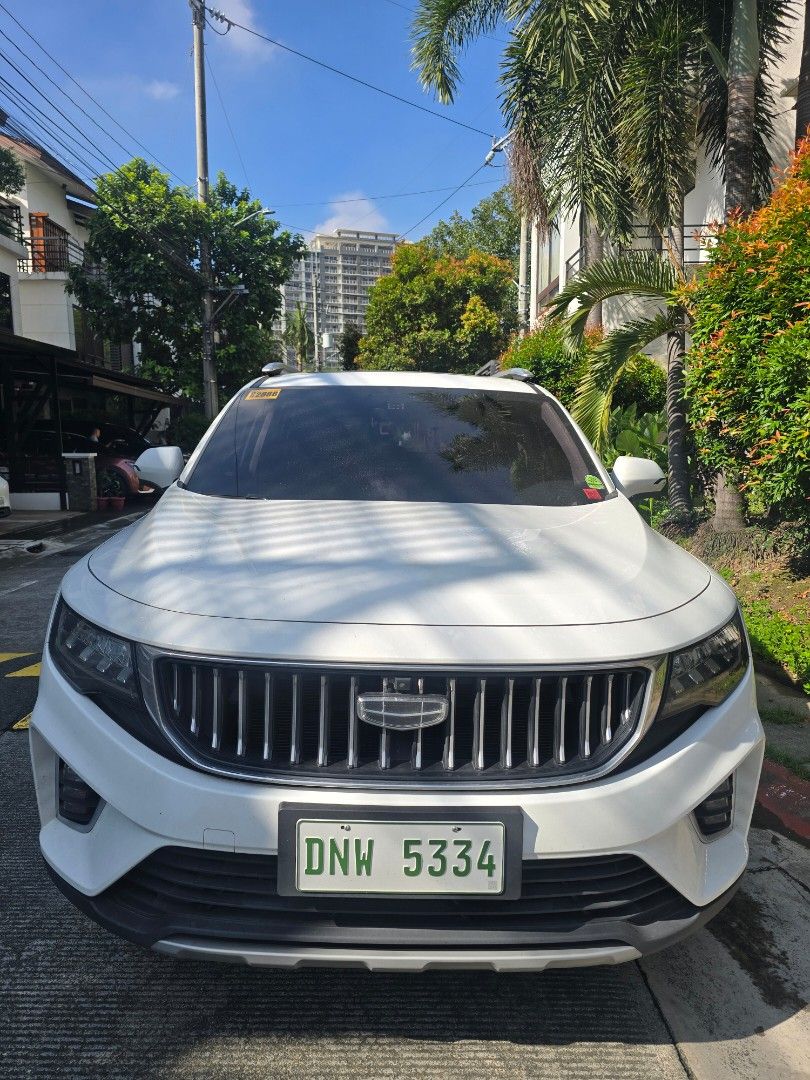 Geely Okavango Elite Auto (Category: Used Cars) located in Taguig. Submitted by dhescabero (Listing ID 1463957520, Image 1). Description: Okavango Elite 2025, hybrid Green Plate Number - NO NUMBER CODING Odometer 19k Clean OR/CR, registration valid until 2028 CASA-maintained 12.3-inch touchscreen system with Apple CarPlay, MirrorLink, and Bluetooth connectivity Synthetic leather upholstery (PVC), power-adjustable driver's seat, push-to-start butt
