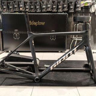 (Category: ) located in . Submitted by bikemartsg (Listing ID 1463975002, Image 1). Description: .