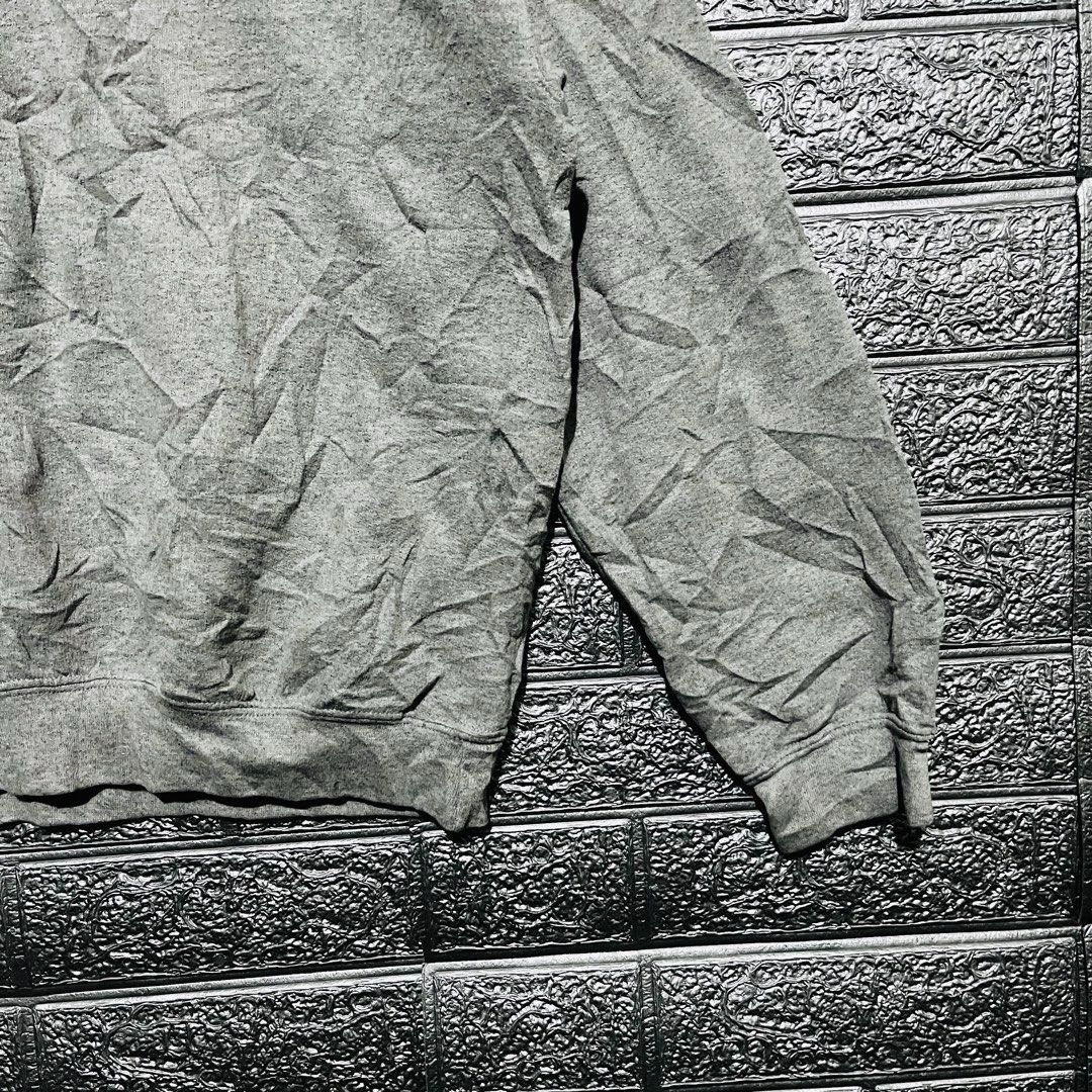 GILDAN SMART BASIC VINTAGE CREW NECK PULLOVER SWEATSHIRT SHIRT LONG SLEEVE GREY MEDIUM 22x24 (Category: Tshirts & Polo Shirts ) located in Dasmarinas. Submitted by yg_supplies (Listing ID 1463997101, Image 3). Description: PLEASE READ FAQ’s > Yes, available! > Last price posted. TAKE IT OR LEAVE IT! > Dasmariñas Cavite > ADDITIONAL PHOTOS are NOT AVAILABLE as we seal the items after taking pictures. > GCASH payment > JNT shipping / LALAMOVE for r