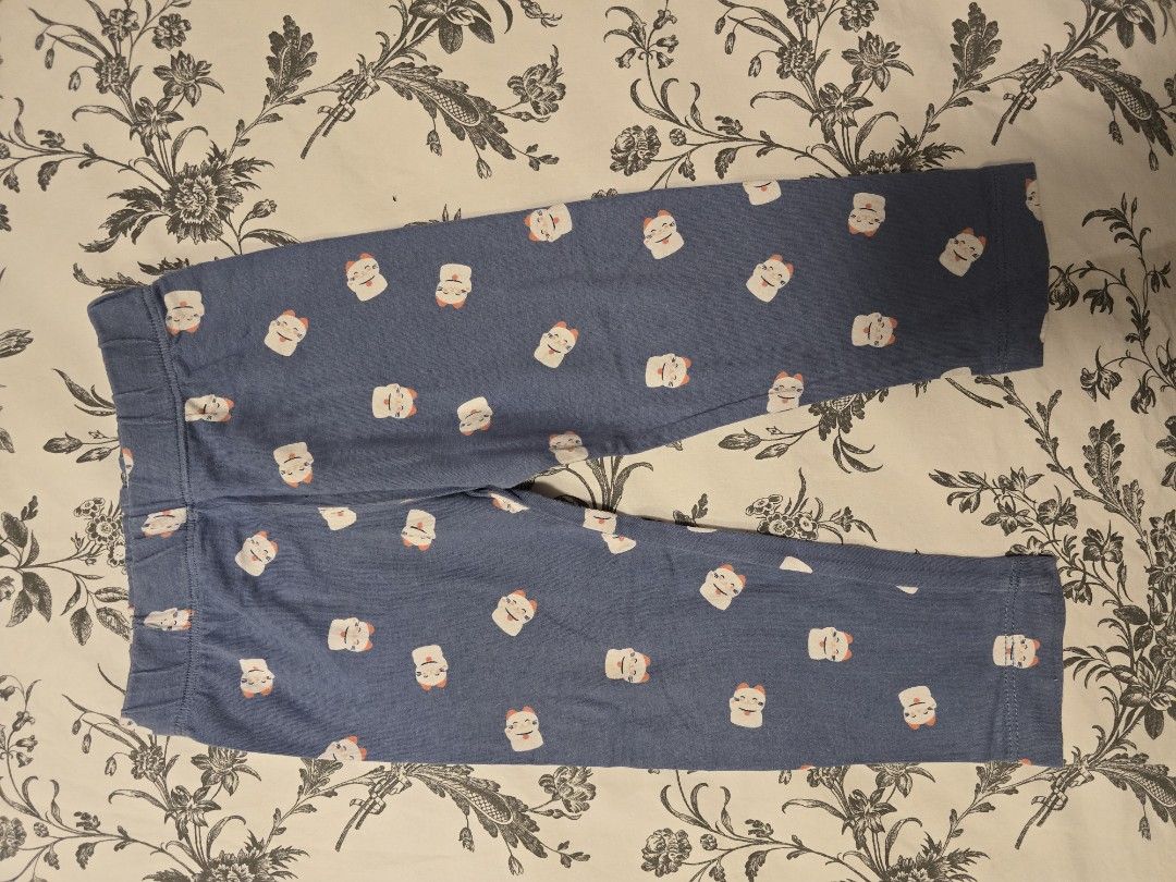 Gingersnaps lucky cat leggings (Category: Babies & Kids Fashion) located in San Juan City. Submitted by bianca_0 (Listing ID 1464056470, Image 1). Description: .