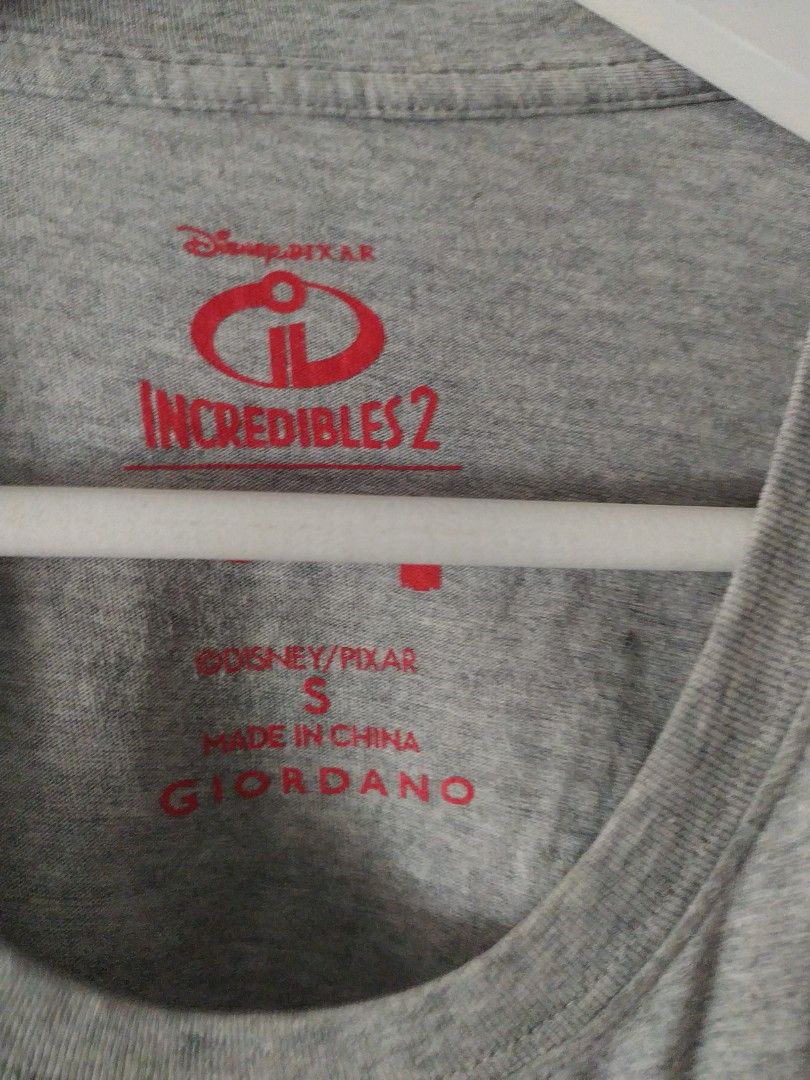 Giordano Disney incredible (Category: Blouses) located in Manila. Submitted by timtam04 (Listing ID 1464016003, Image 2). Description: buy1take1.