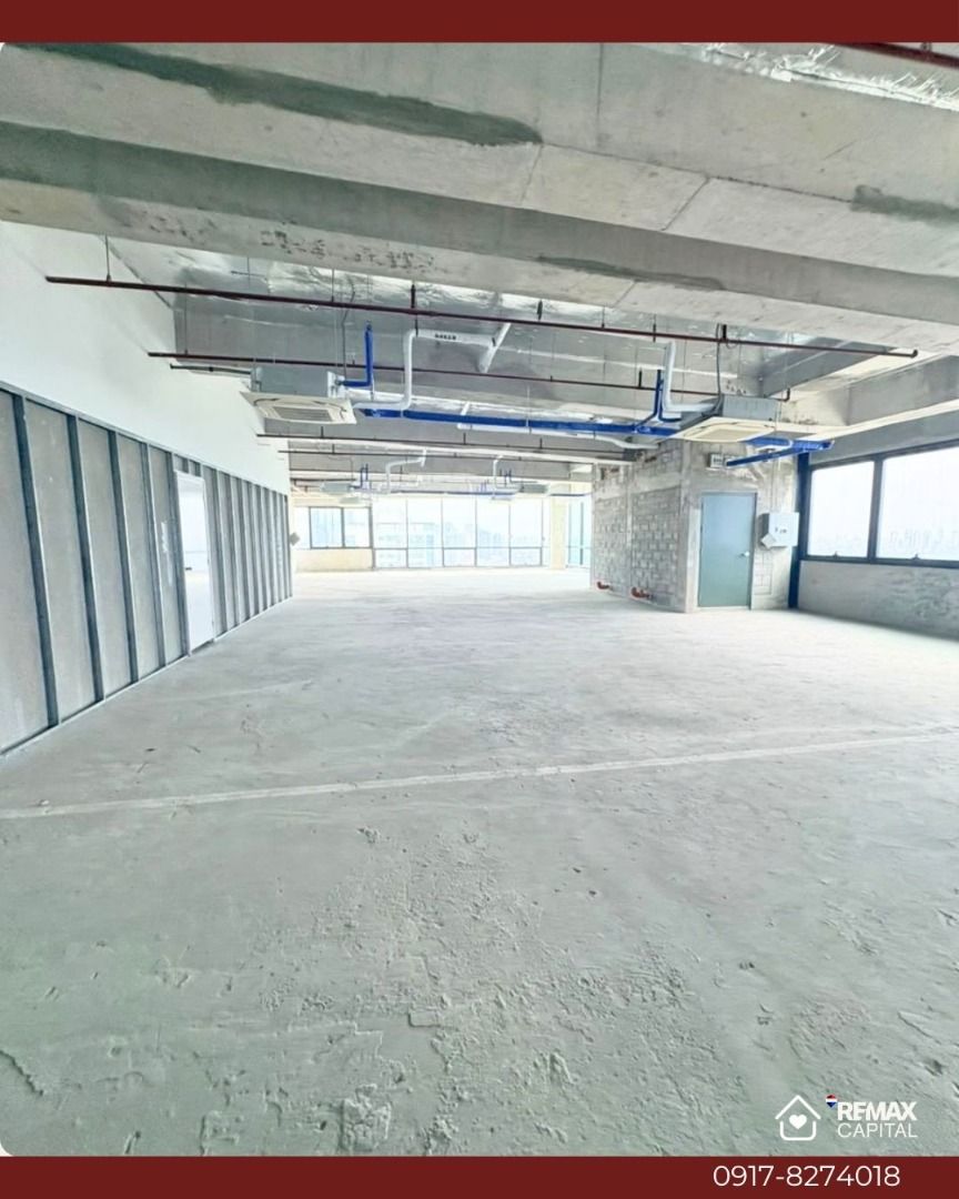 Glaston Tower Office Space for Sale! (Category: Commercial) located in Quezon City. Submitted by daphne.yu_favoritebroker (Listing ID 1464025512, Image 3). Description: Glaston Tower Office Space for Sale! - 2 Units available (1) Floor area: 1,512.32 square meters (2) Floor area: 1,512.32 square meters - Each floor has 14 units + 14 titles totaling 1,512.32 - Each floor has 24 parking slots all located at B1, being sold for Php1.5M each Asking Pr