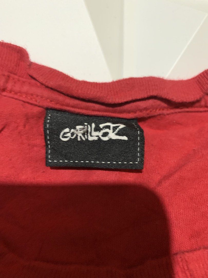 Gorillaz (Category: Tshirts & Polo Shirts ) located in Alubijid. Submitted by braecel17 (Listing ID 1464046218, Image 2). Description: Gorillaz Size Large Dimes 20.5x27 Good condition mini hairlines.