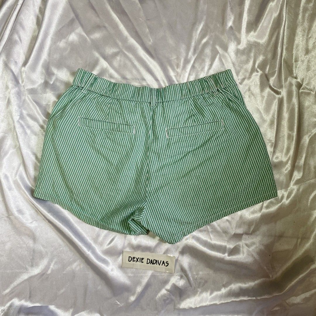 Green and White Striped Shorts (Category: Shorts) located in Roxas City. Submitted by xyddvs (Listing ID 1463939767, Image 3). Description: W 26-27 L 11.