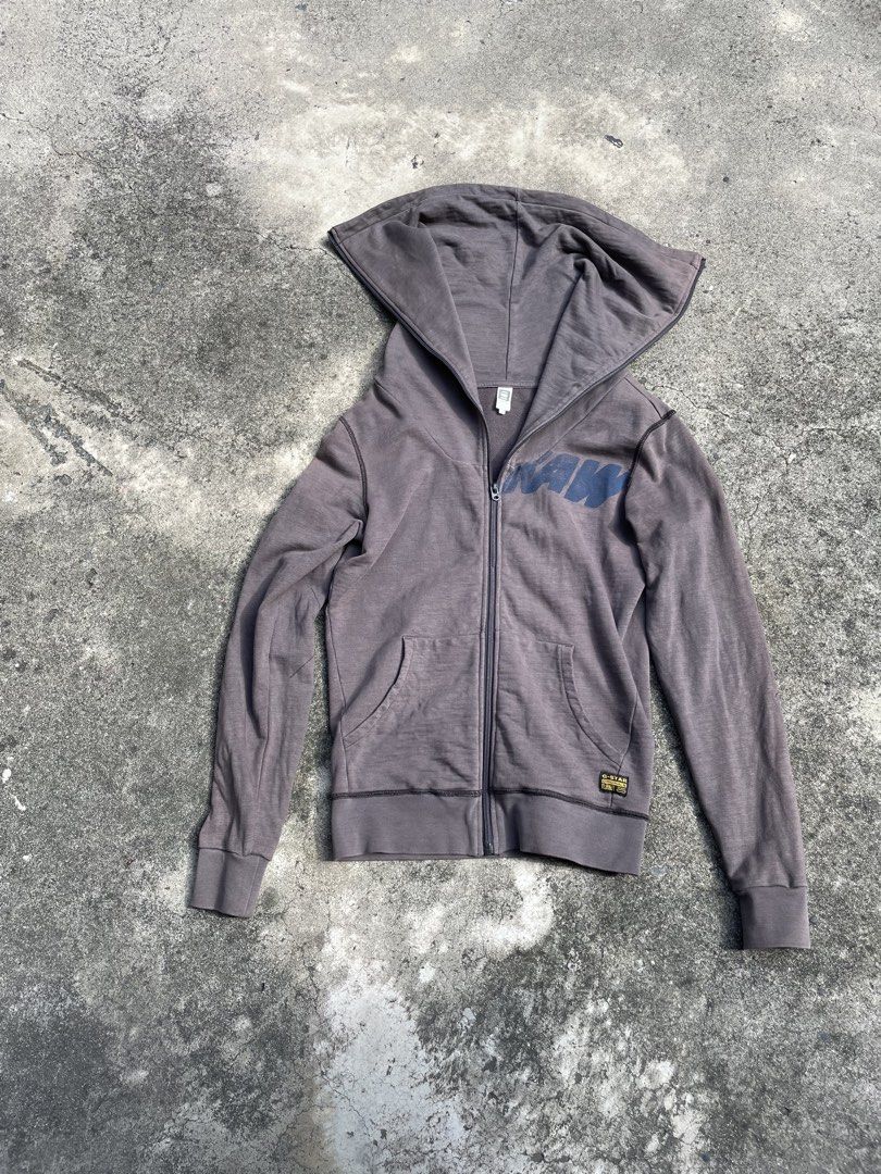 G-Star Raw Zip-Up Hoodie (Category: Coats, Jackets and Outerwear) located in Pasay City. Submitted by qptingz (Listing ID 1463990051, Image 2). Description: - Grey G-Star Raw zip-up hoodie - Large graphic logo on the chest - Drawstring hood - Two front pockets - Made from soft fabric - Perfect for casual wear.