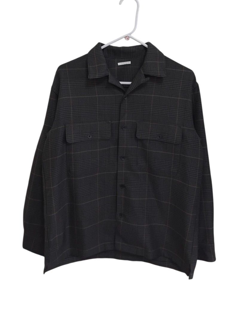 GU by UNIQLO Check Overshirt Jacket (Category: Tshirts & Polo Shirts ) located in Pasig City. Submitted by hustlexcurate (Listing ID 1463990071, Image 1). Description: GU by UNIQLO Check Overshirt Jacket Size MEDIUM Dimensions: 22X27.