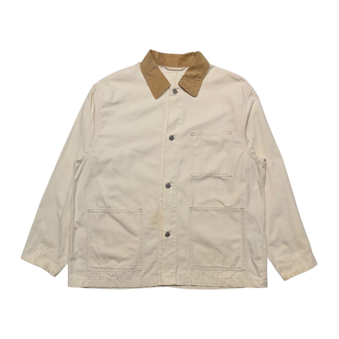 GU Japan Corduroy Collar Chore Jacket (Category: Coats, Jackets and Outerwear) located in Baguio. Submitted by thesecretshop_ph (Listing ID 1464046597, Image 1). Description: Size: Large Lenght: 28” Width: 23” Issues: Needs Wash Fresh Loots.