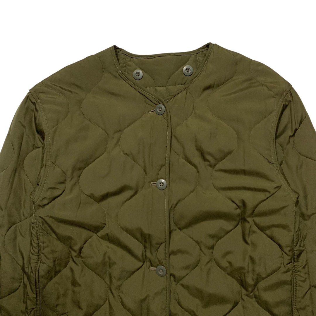 GU Japan Quilted Buttondown Olive Green Jacket (Category: Coats, Jackets and Outerwear) located in Baguio. Submitted by thesecretshop_ph (Listing ID 1464043933, Image 3). Description: Size: Medium Lenght: 27” Width: 21” Issues: -.